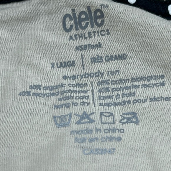 Ciele mens White Sleeveless Athletic shirt size xl - Picture 5 of 10